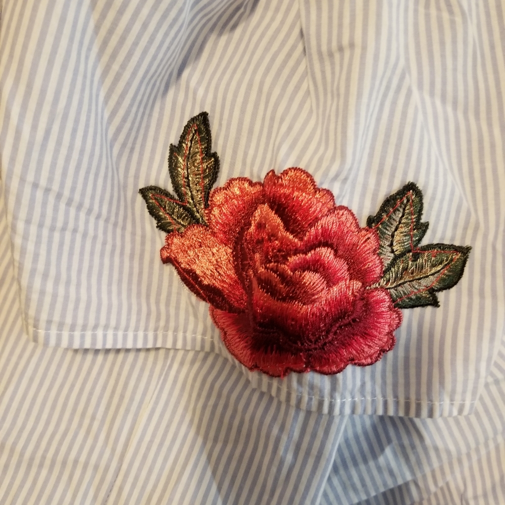 Shirt - Picture 3 of 4